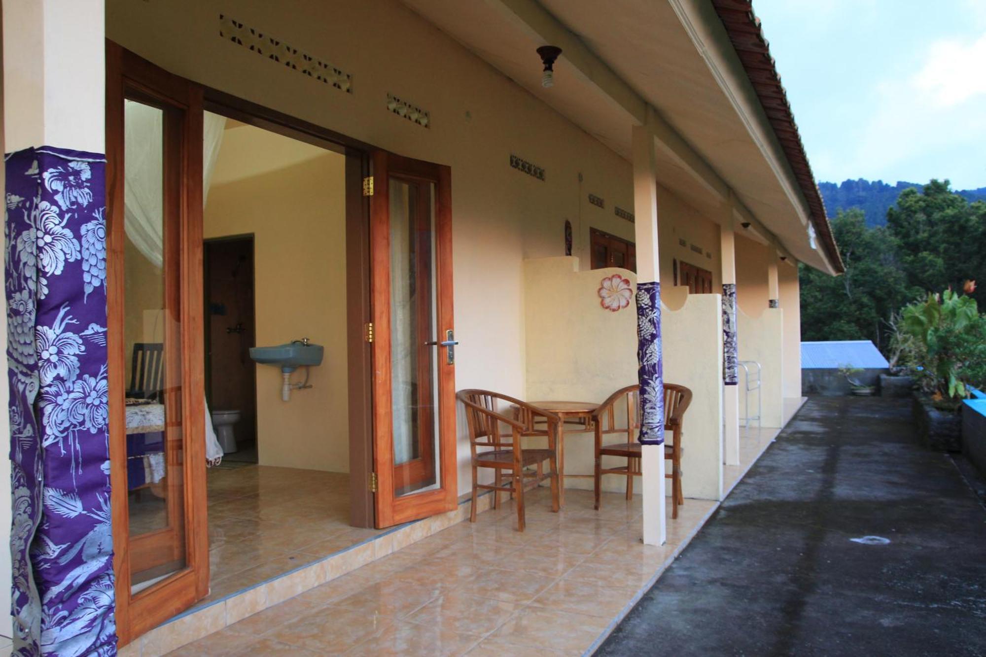 Gangga Homestay Munduk Værelse billede